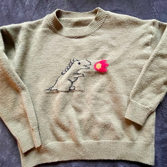 Green Dinosaur sweater fits like xs /s - Picture 4 of 5